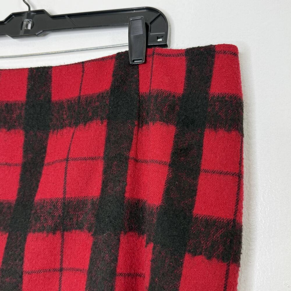Talbots Skirt Womens 16W Red Black Plaid Wool Blend Lined Knee Length Career
